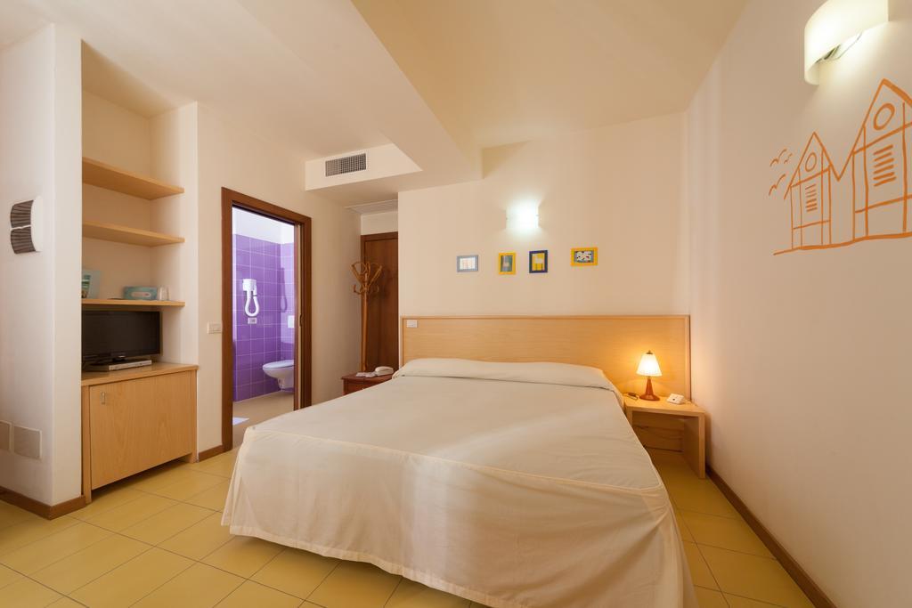 Hotel Resort Marinella Gabicce Mare Eksteriør bilde