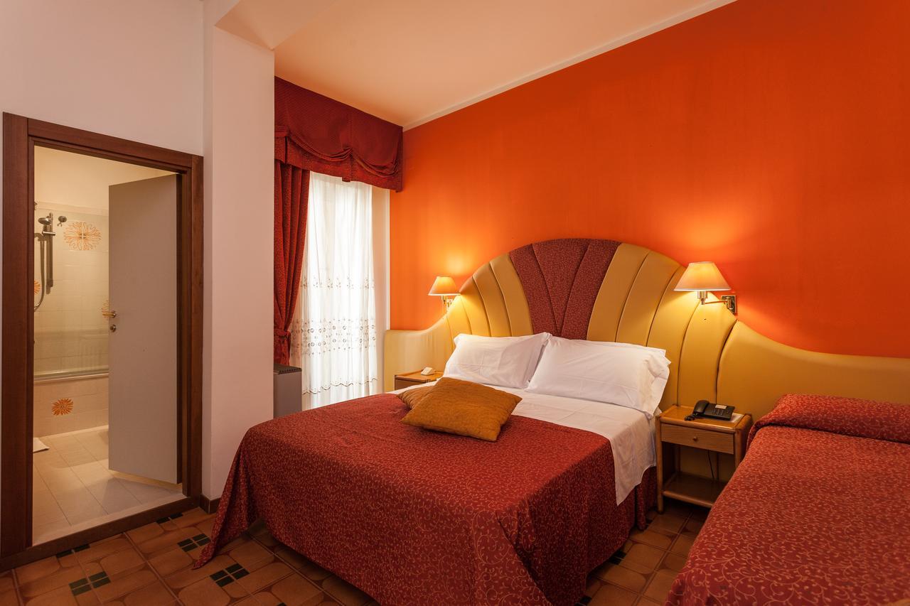 Hotel Resort Marinella Gabicce Mare Eksteriør bilde